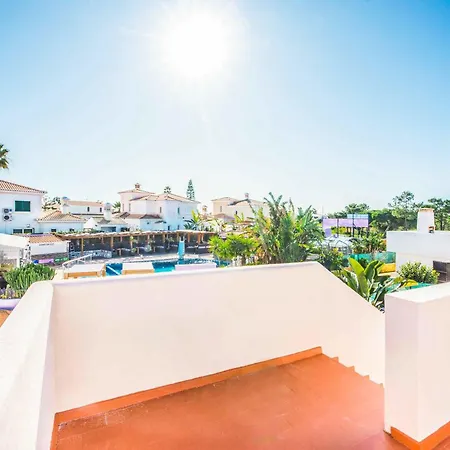 Casa Alfazema Βίλα Αλμπουφέιρα